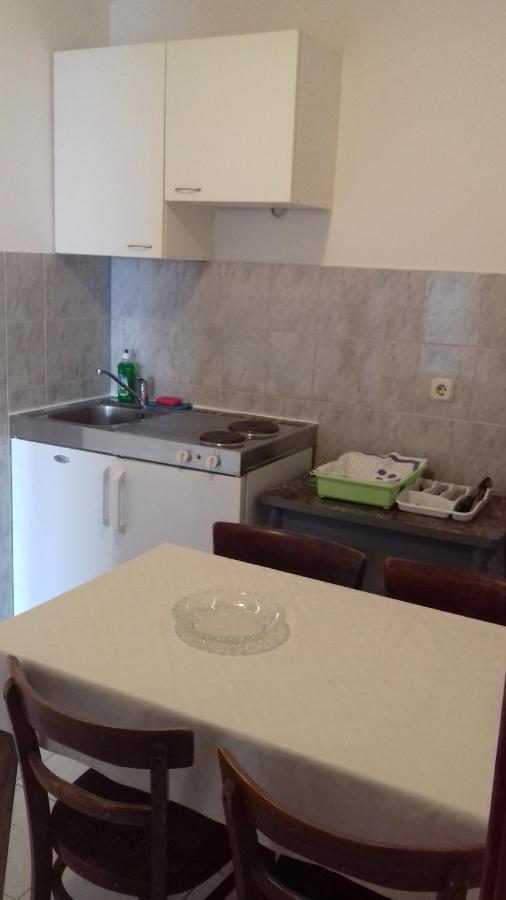 Apartmani M&M Brist Zewnętrze zdjęcie